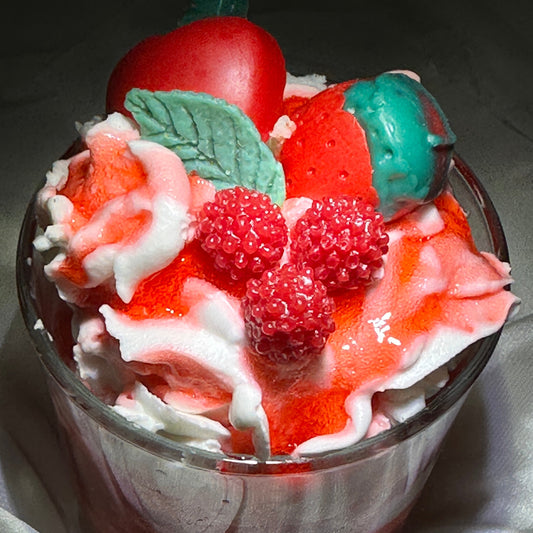 Strawberry sundae